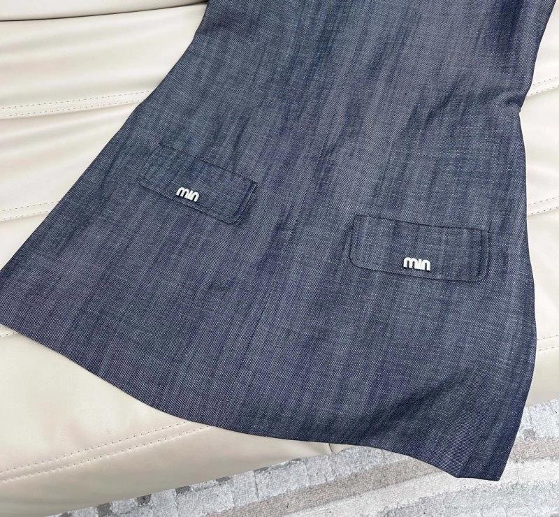 Durable Unclassified Brand Short Suits 147337