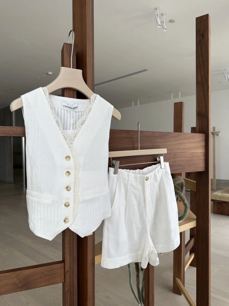 Stylish Unclassified Brand Short Suits 147333