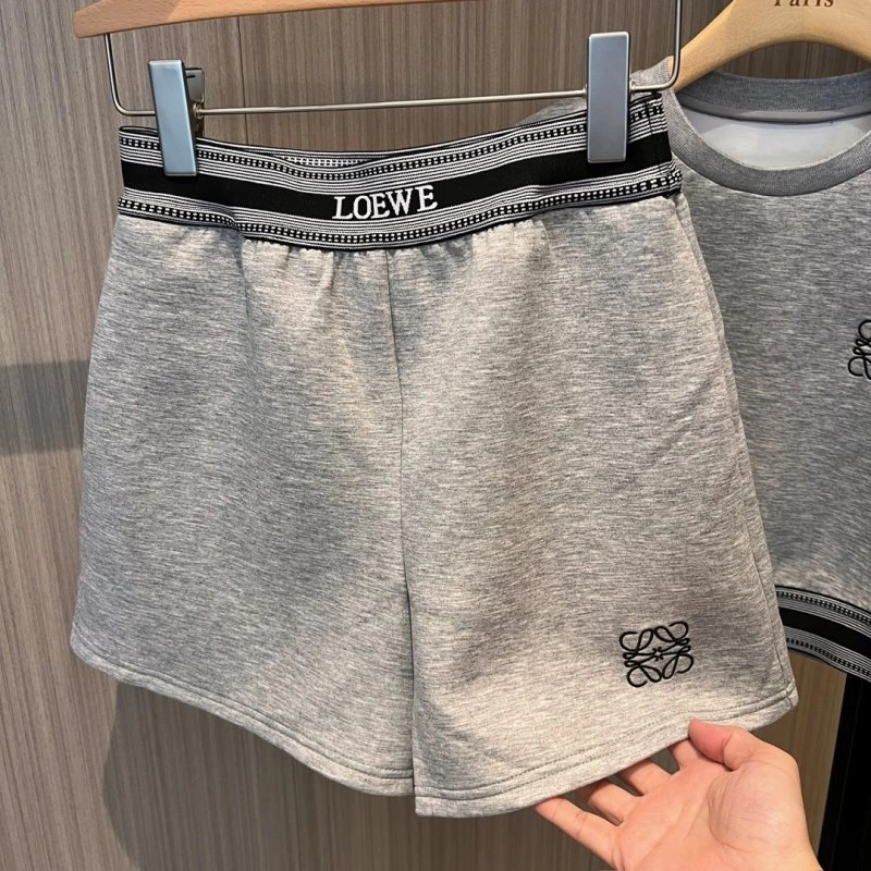 Lightweight Unclassified Brand Short Suits 147325