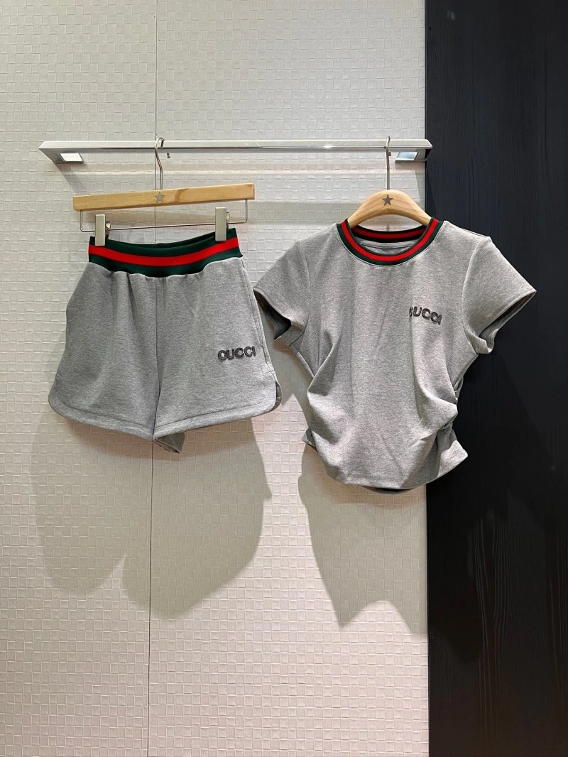 Unclassified Brand Short Suits Compact 147327