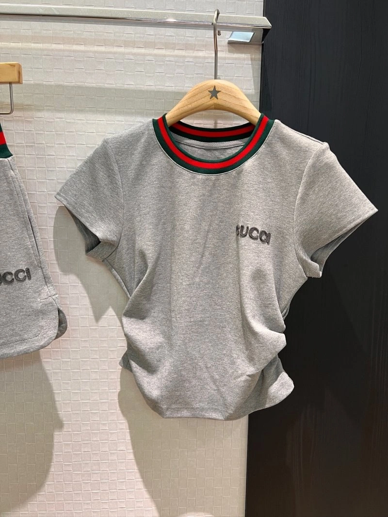 Unclassified Brand Short Suits Compact 147327