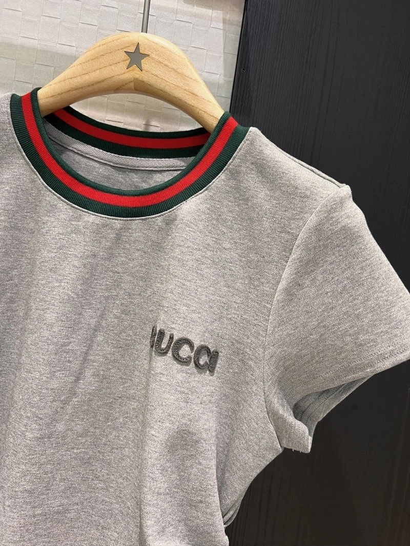 Unclassified Brand Short Suits Compact 147327