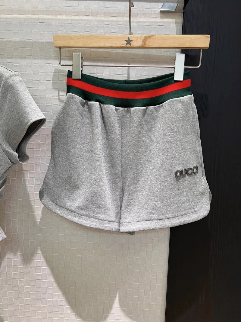 Unclassified Brand Short Suits Compact 147327