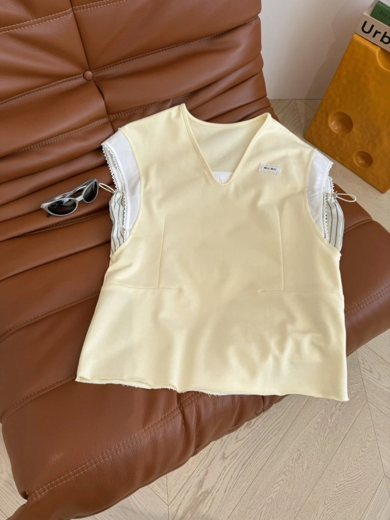 Sustainable Unclassified Brand Short Suits 153584