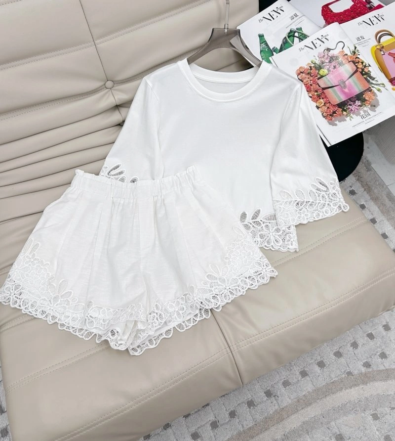 Lightweight Unclassified Brand Short Suits 153596