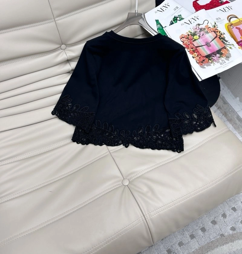 Popular Unclassified Brand Short Suits 153576