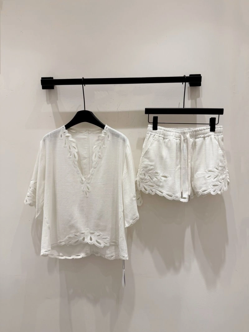 Trendsetting Unclassified Brand Short Suits 153567