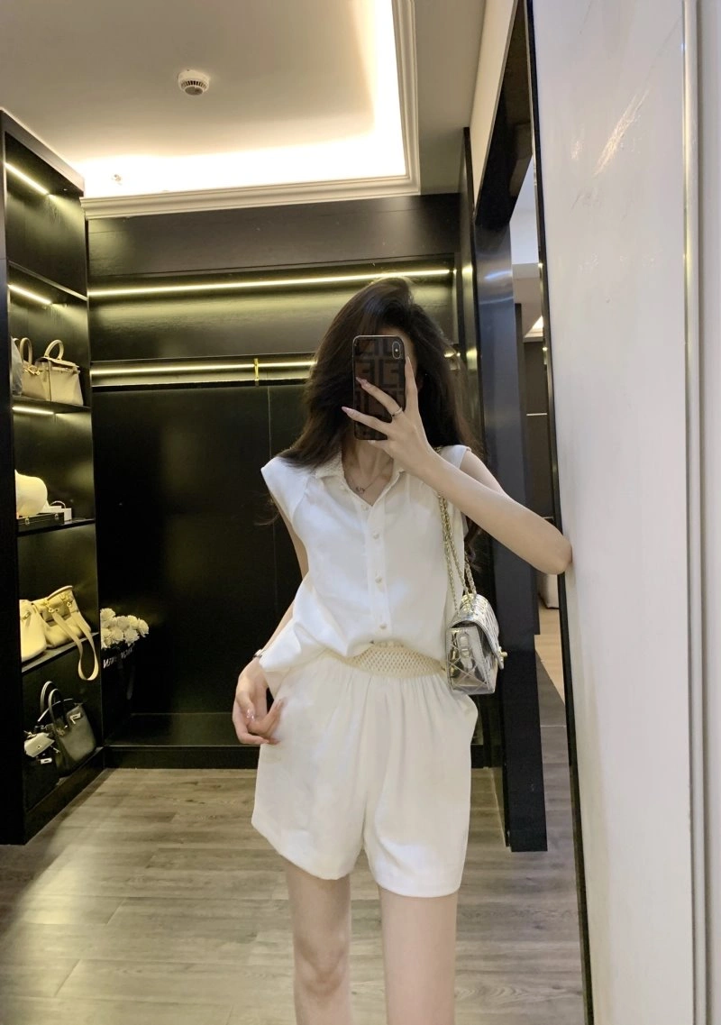 WellDesigned Unclassified Brand Short Suits 153569