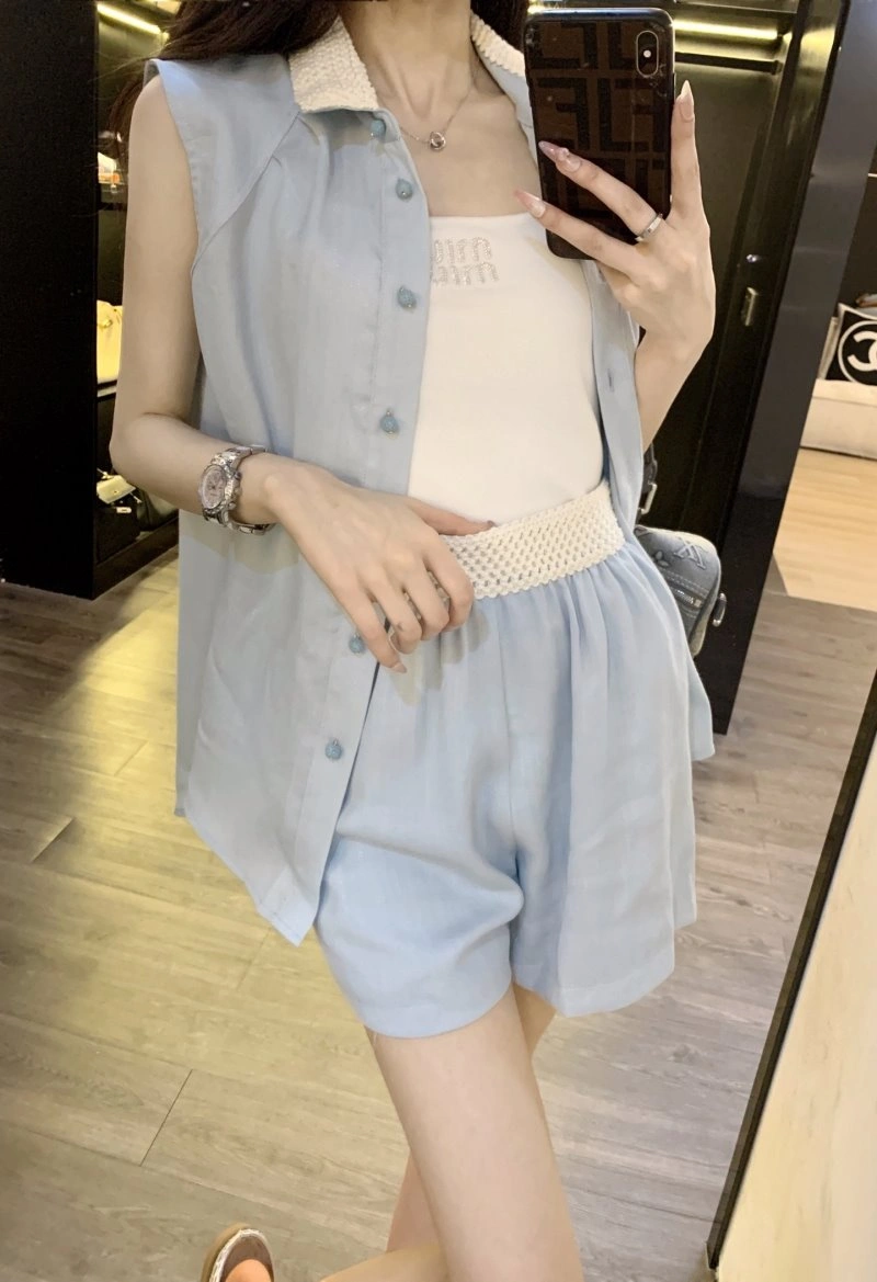Popular Unclassified Brand Short Suits 153568