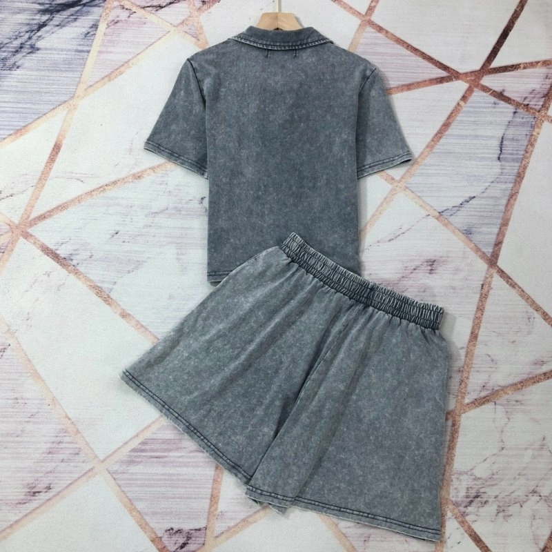 Affordable Unclassified Brand Short Suits 153570