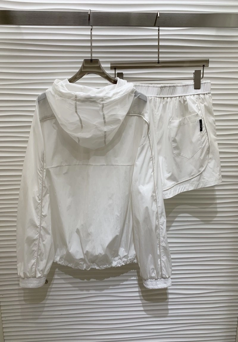 Cozy Unclassified Brand Short Suits 153560