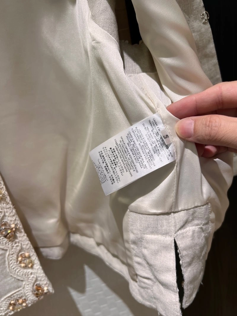 TravelReady Unclassified Brand Short Suits 153559