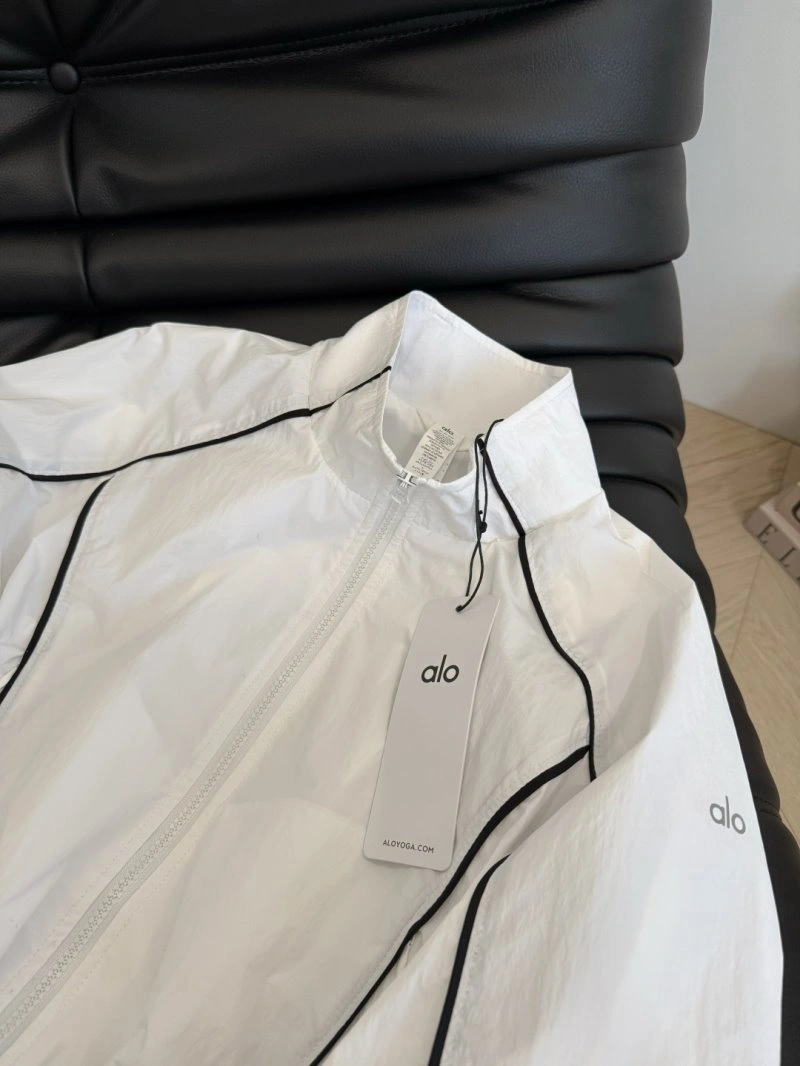Premium Unclassified Brand Short Suits 153539