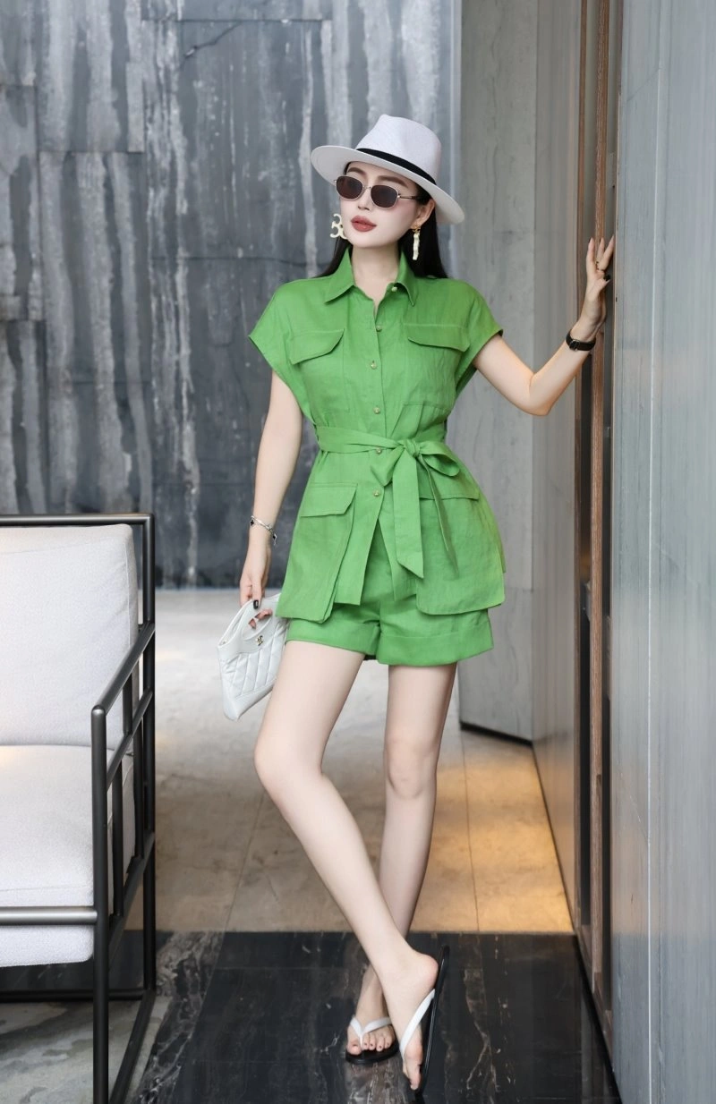 Resilient Unclassified Brand Short Suits 152592