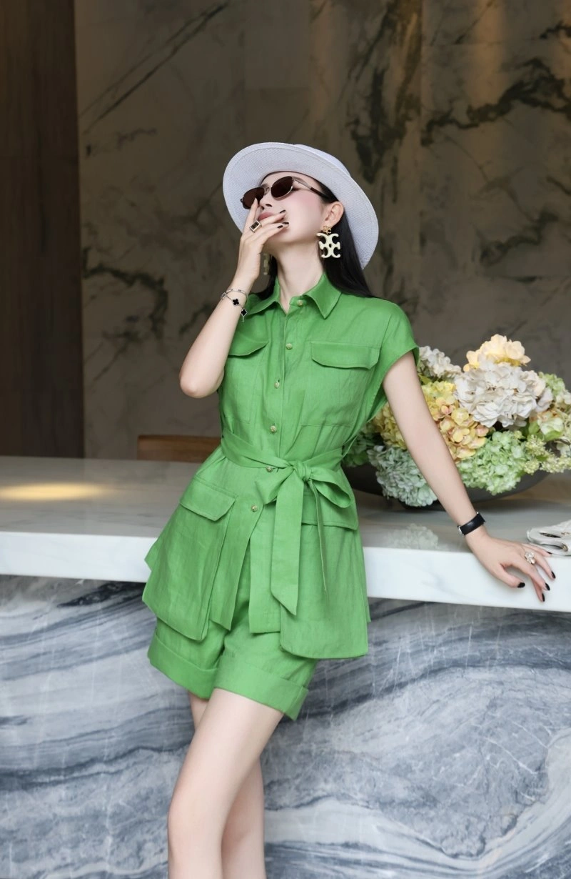 Resilient Unclassified Brand Short Suits 152592