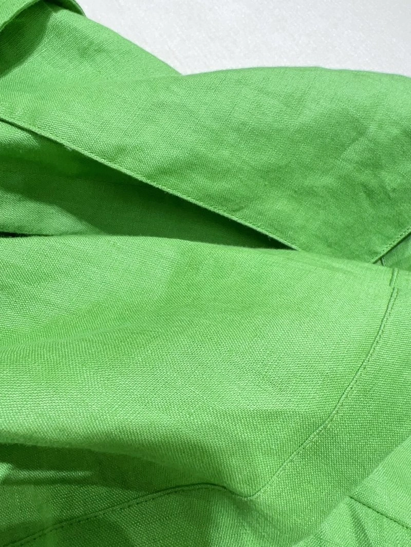 Resilient Unclassified Brand Short Suits 152592