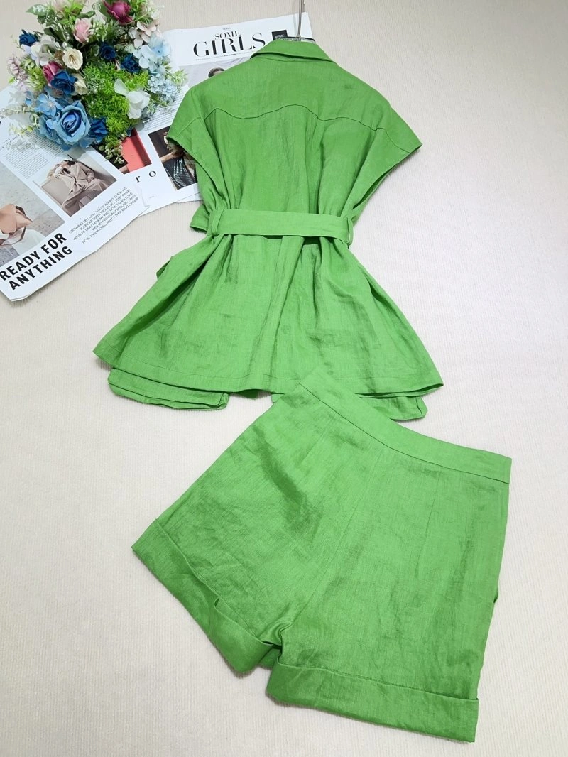 Resilient Unclassified Brand Short Suits 152592