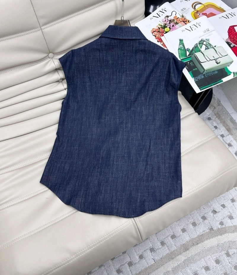 Durable Unclassified Brand Short Suits 152555
