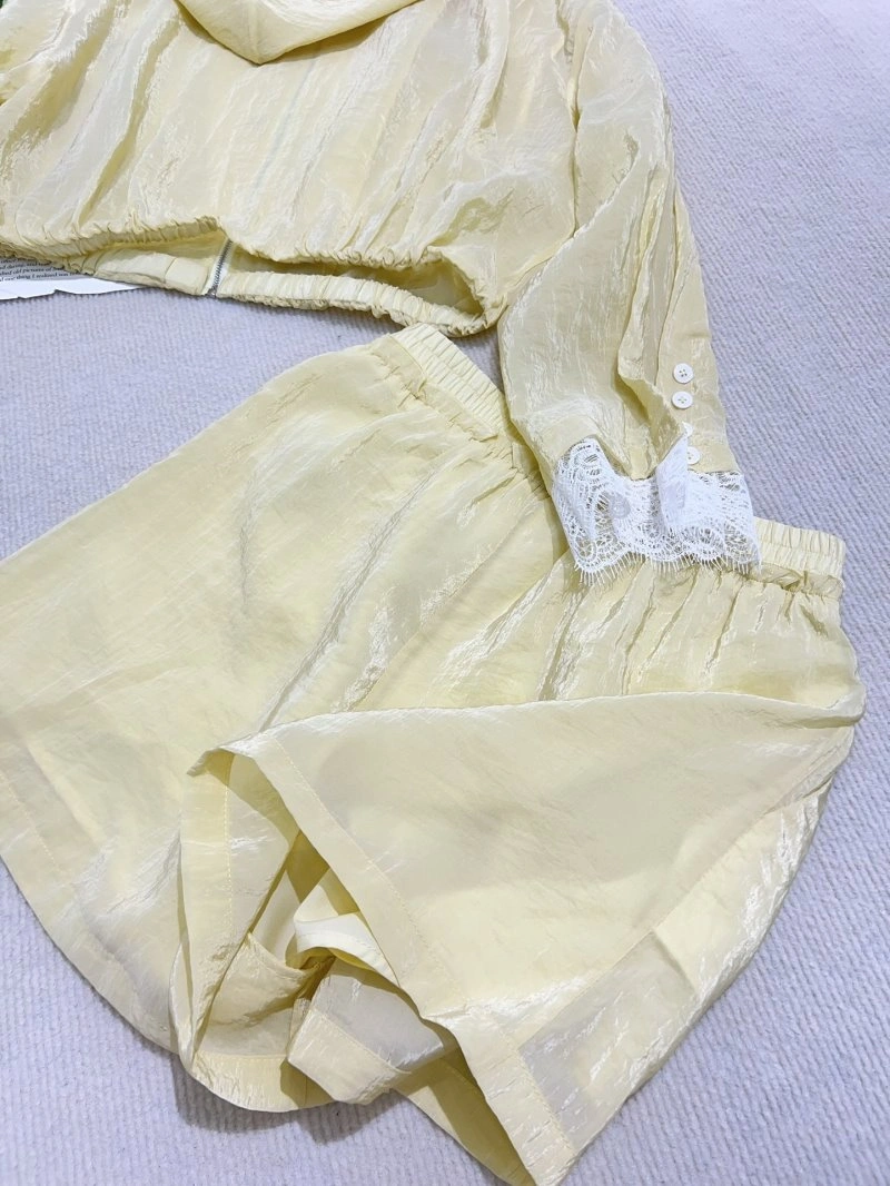 Snug Unclassified Brand Short Suits 152562