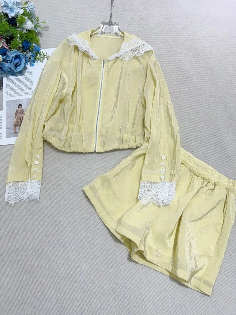Snug Unclassified Brand Short Suits 152562