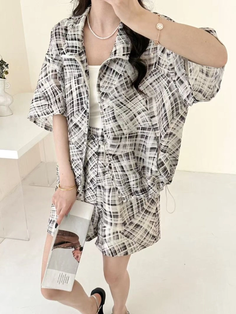 Soft Unclassified Brand Short Suits 152551