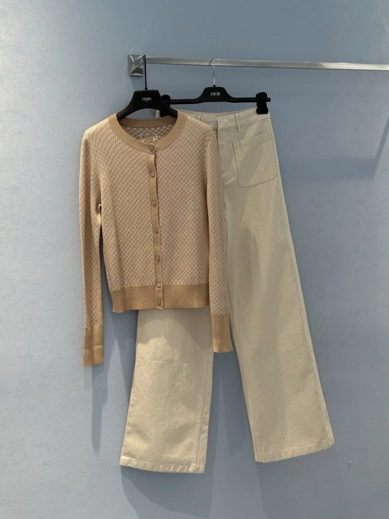 Elegant Unclassified Brand Sweaters 150416