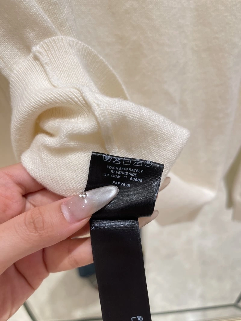 Unclassified Brand Sweaters Refined 150409