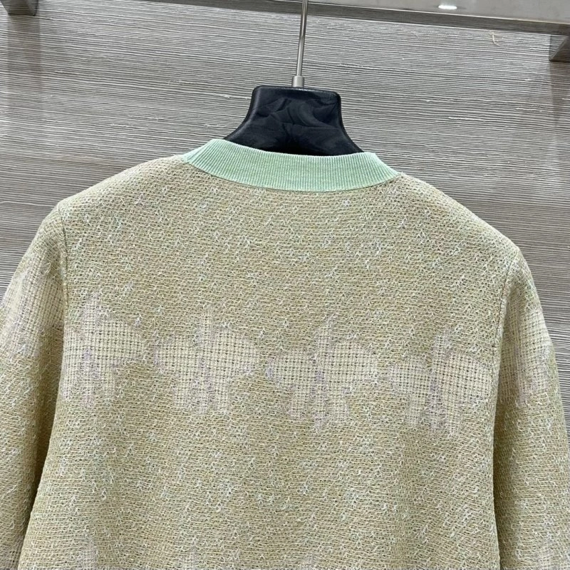 Vibrant Unclassified Brand Sweaters 150398