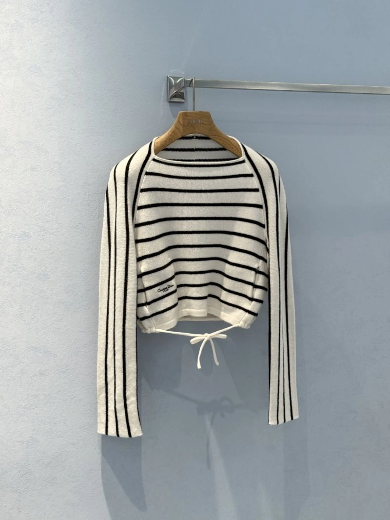 TimelessDesign Unclassified Brand Sweaters 155392
