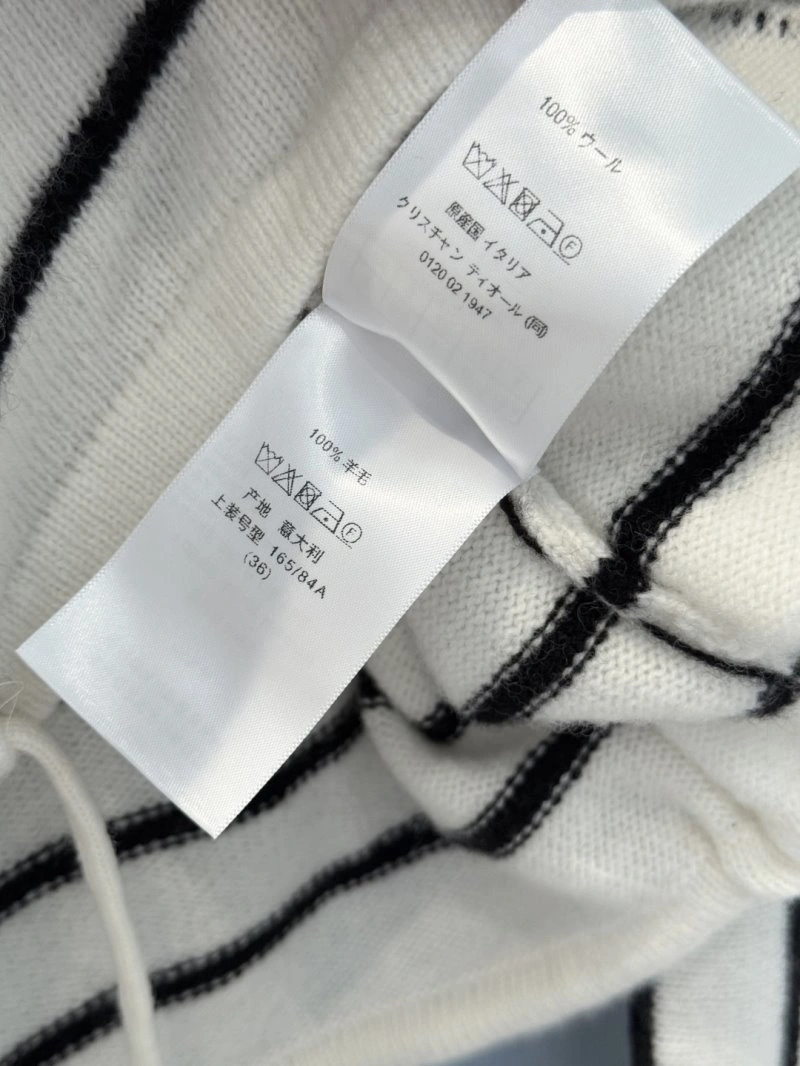 TimelessDesign Unclassified Brand Sweaters 155392
