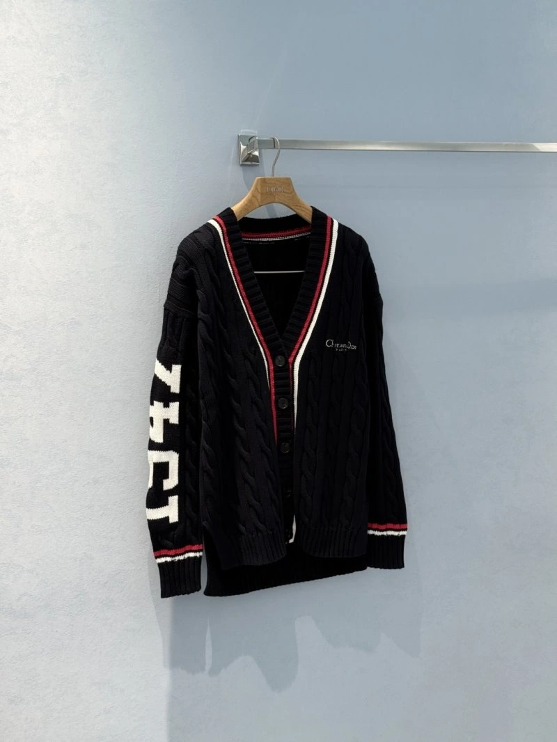 Trendsetting Unclassified Brand Sweaters 155386