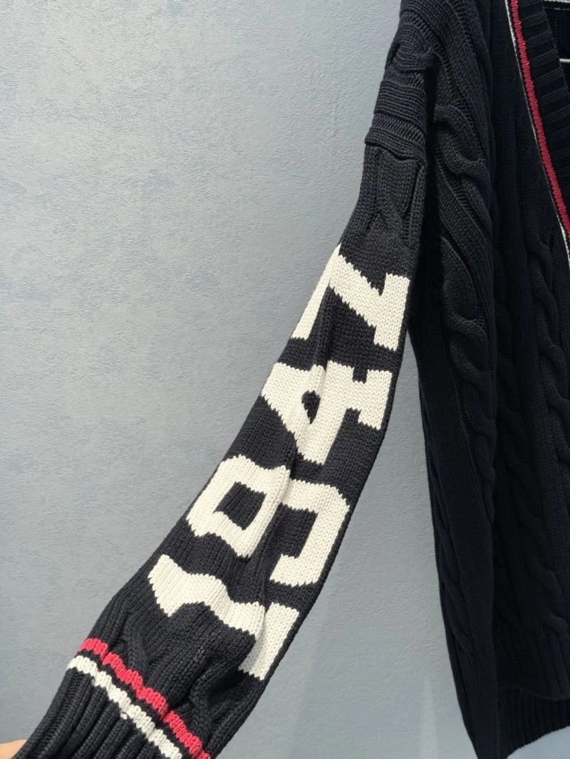Trendsetting Unclassified Brand Sweaters 155386