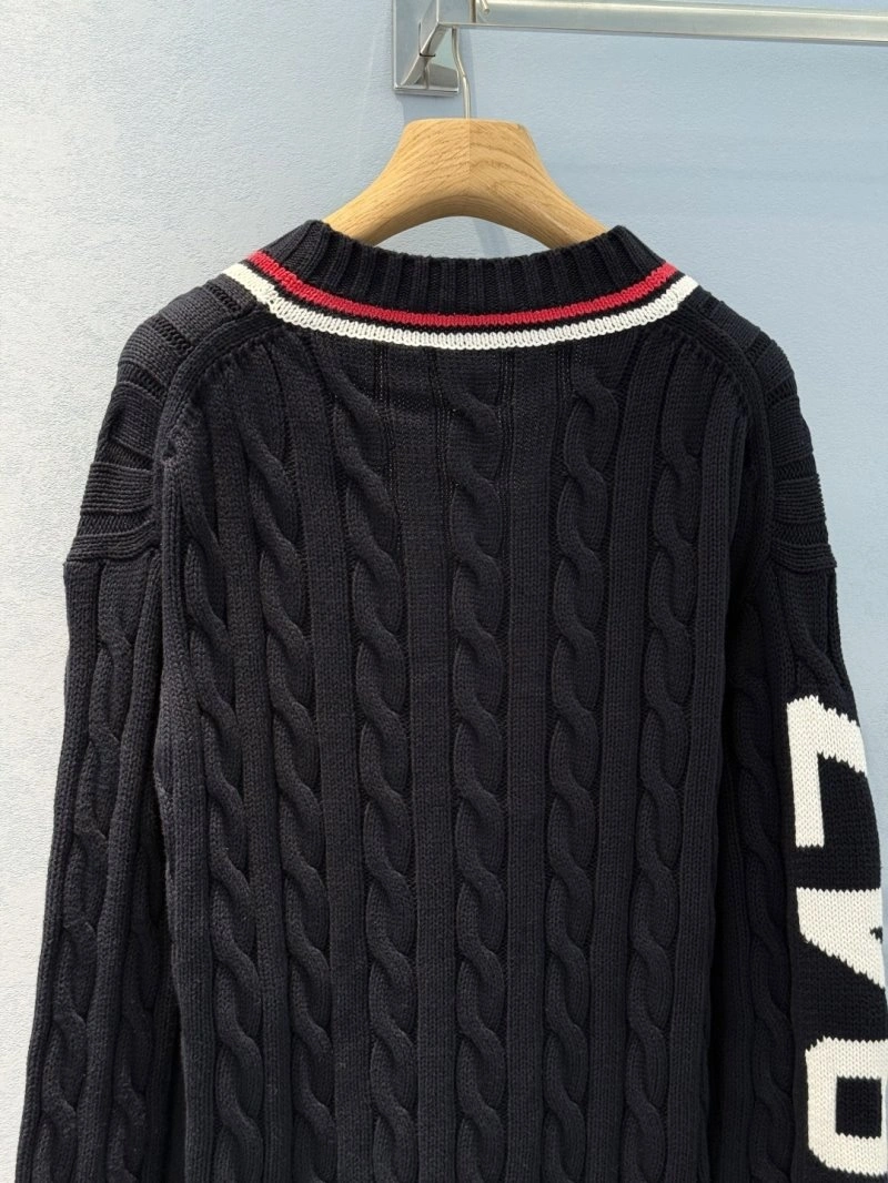 Trendsetting Unclassified Brand Sweaters 155386