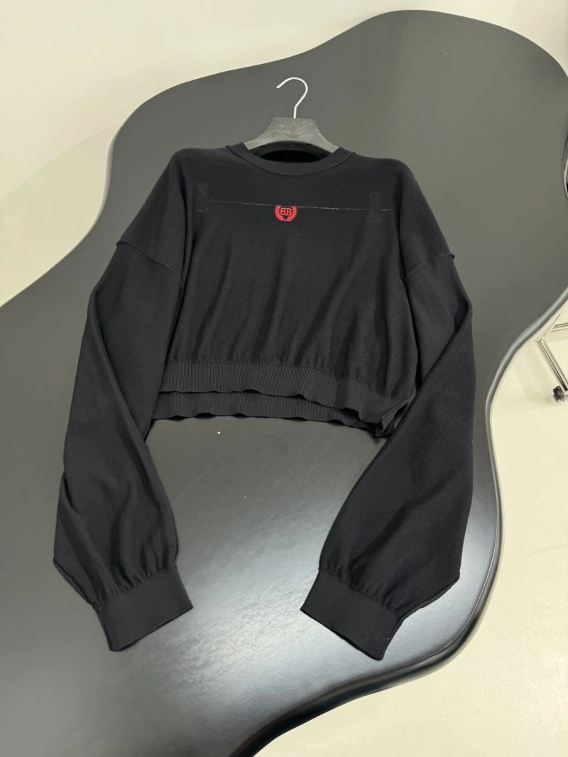 Sporty Unclassified Brand Sweaters 155423