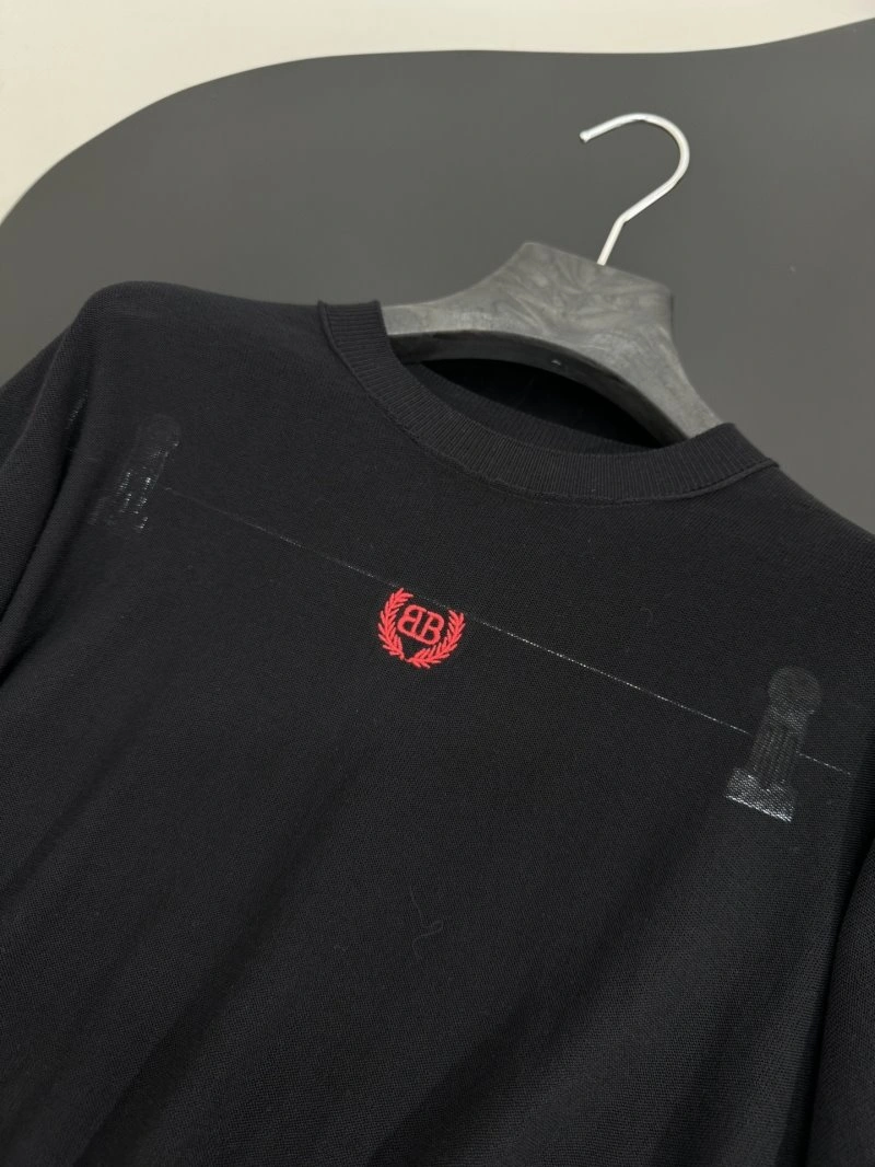 Sporty Unclassified Brand Sweaters 155423