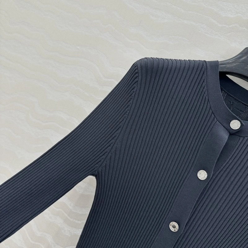 WrinkleFree Unclassified Brand Sweaters 153531