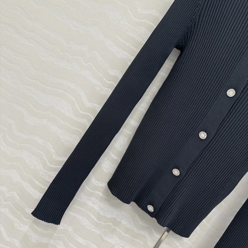 WrinkleFree Unclassified Brand Sweaters 153531