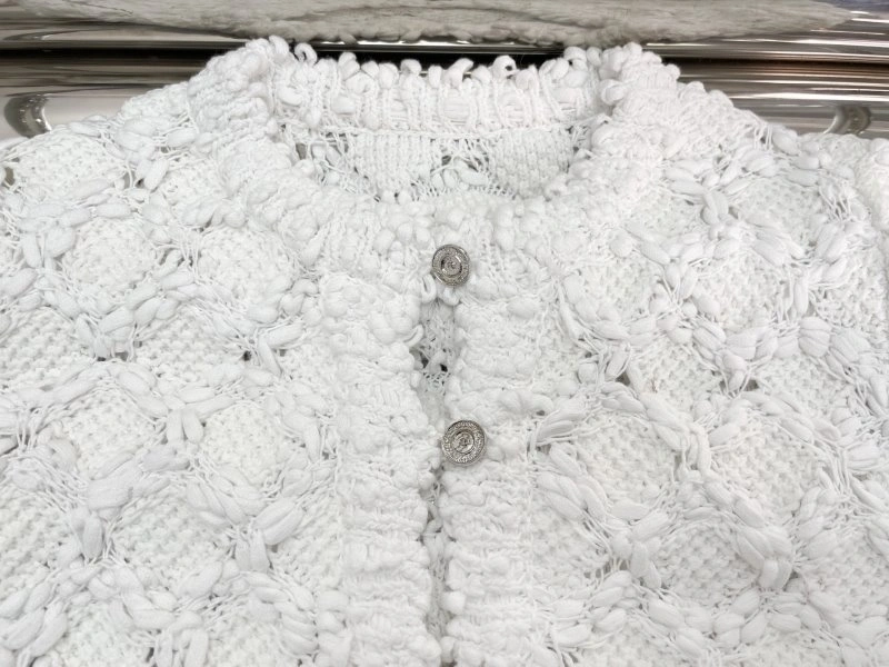 Functional Unclassified Brand Sweaters 153519