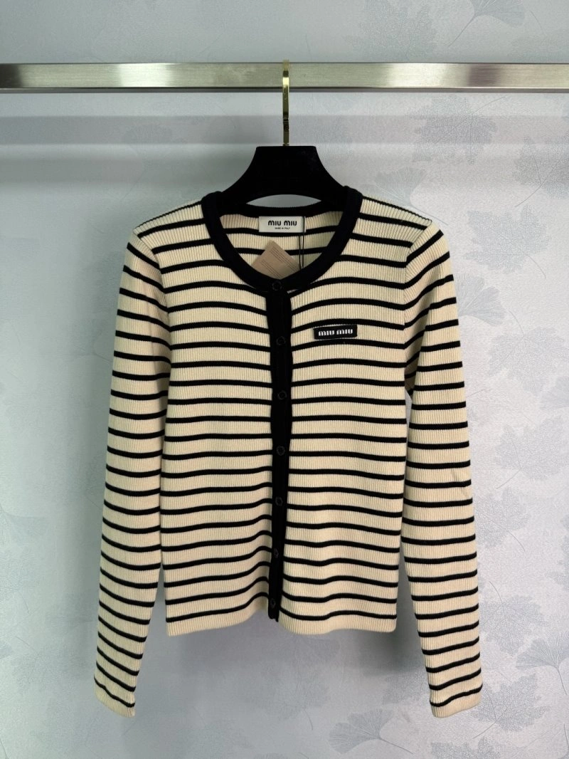 Durable Unclassified Brand Sweaters 153517