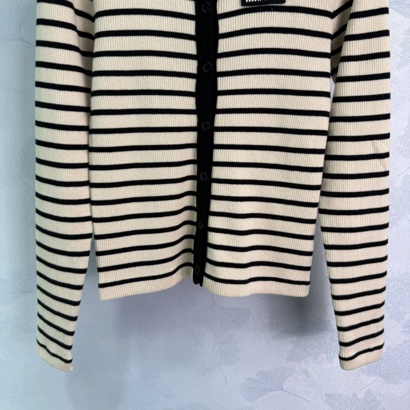 Durable Unclassified Brand Sweaters 153517