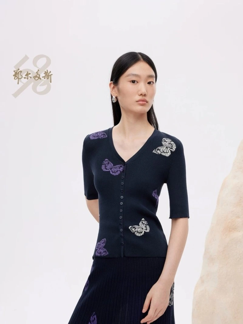 Minimalist Unclassified Brand Sweaters 152530