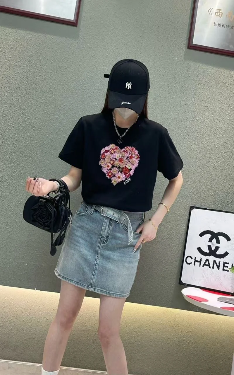 NewStyle Unclassified Brand T-Shirts 163956