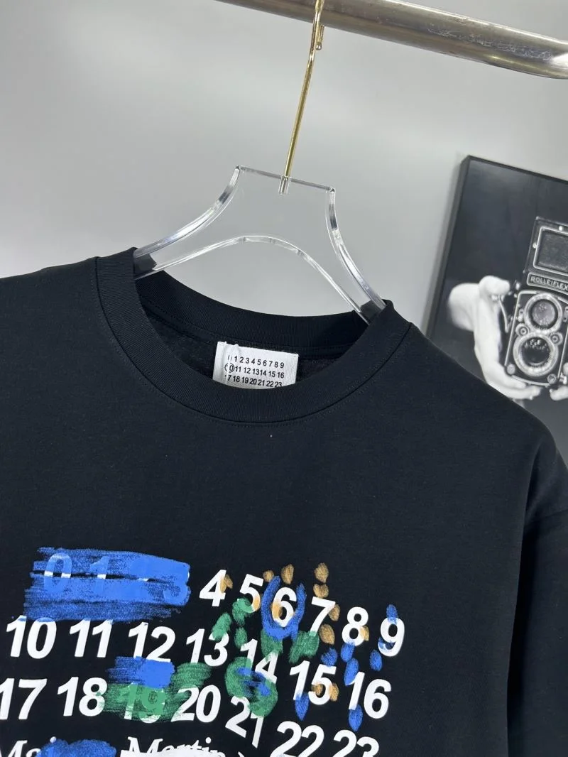 WrinkleFree Unclassified Brand T-Shirts 163416