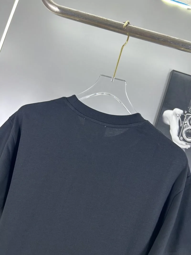 WrinkleFree Unclassified Brand T-Shirts 163416