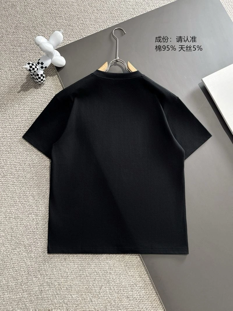 Unclassified Brand T-Shirts TimelessDesign 157199