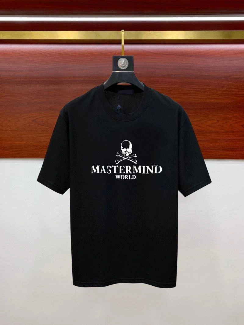 Vibrant Unclassified Brand T-Shirts 157201