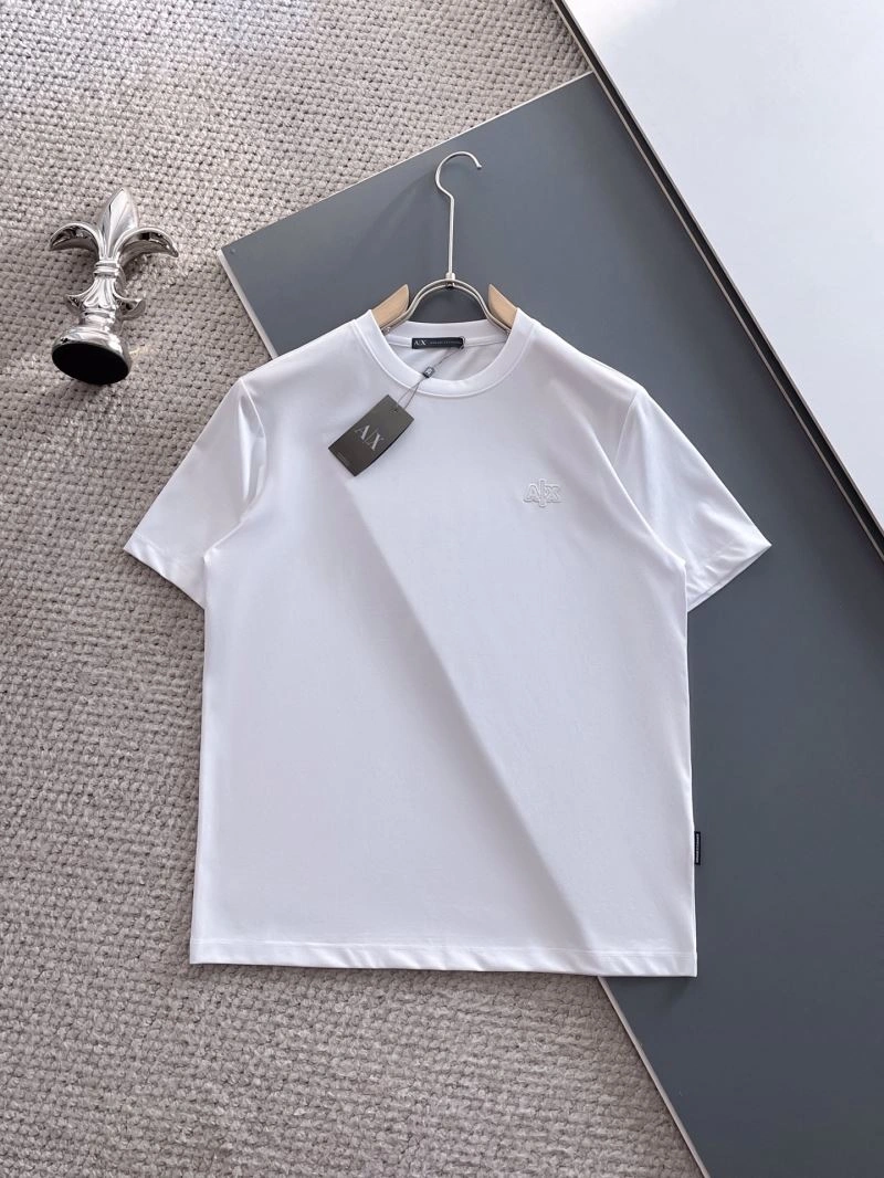 AllSeason Unclassified Brand T-Shirts 162364