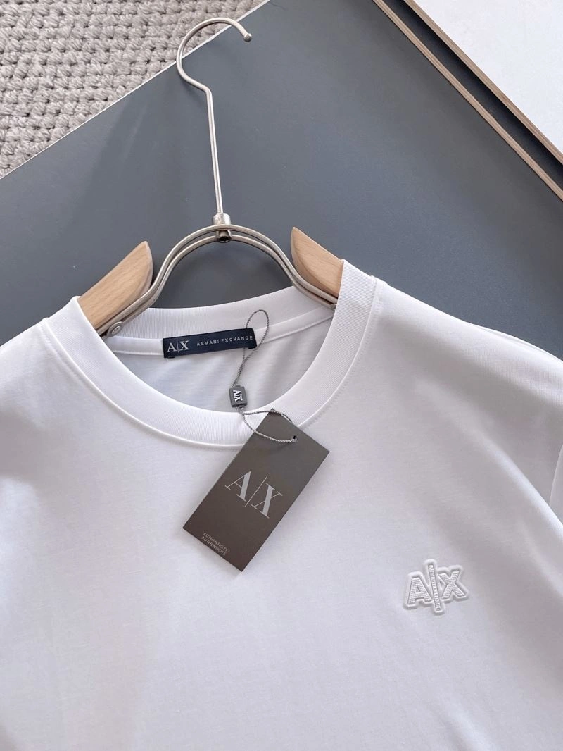 AllSeason Unclassified Brand T-Shirts 162364