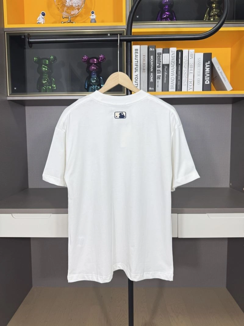 Trendsetting Unclassified Brand T-Shirts 162361