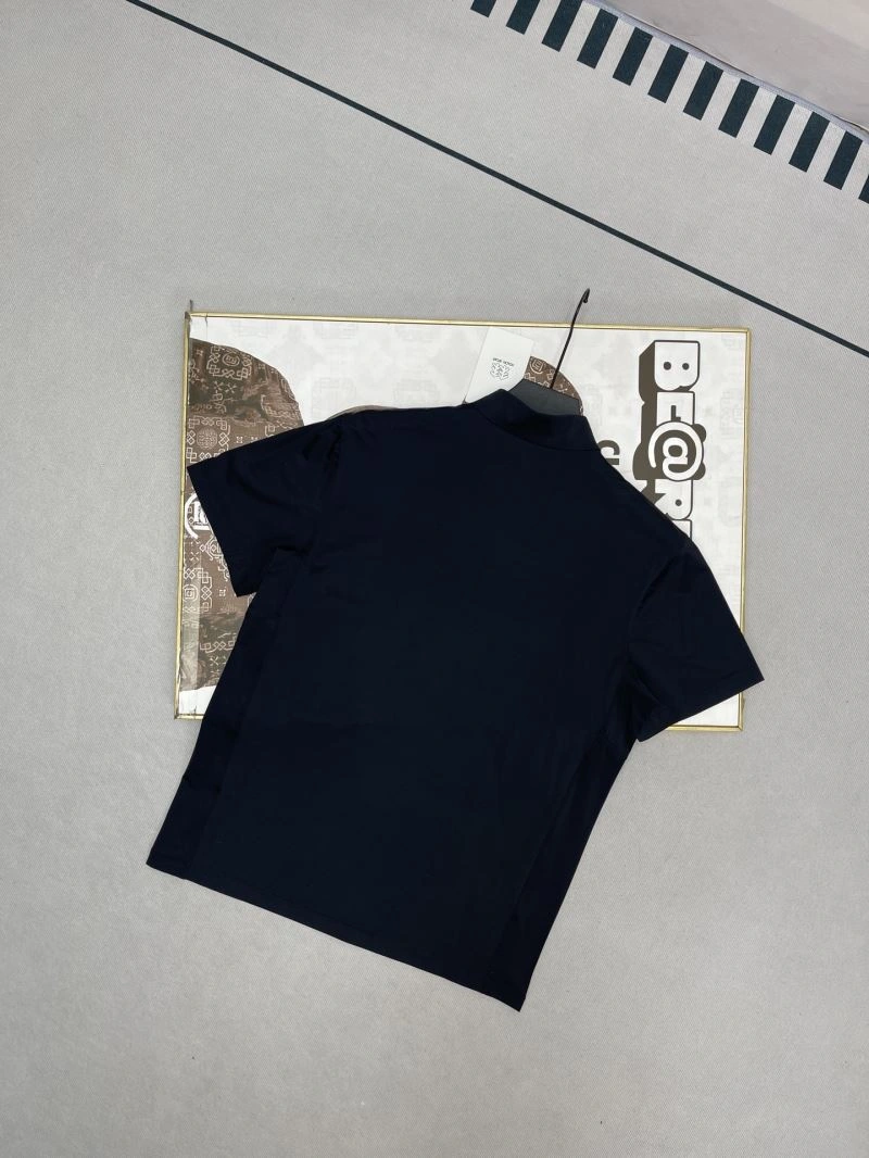 Unclassified Brand T-Shirts Resilient 162360